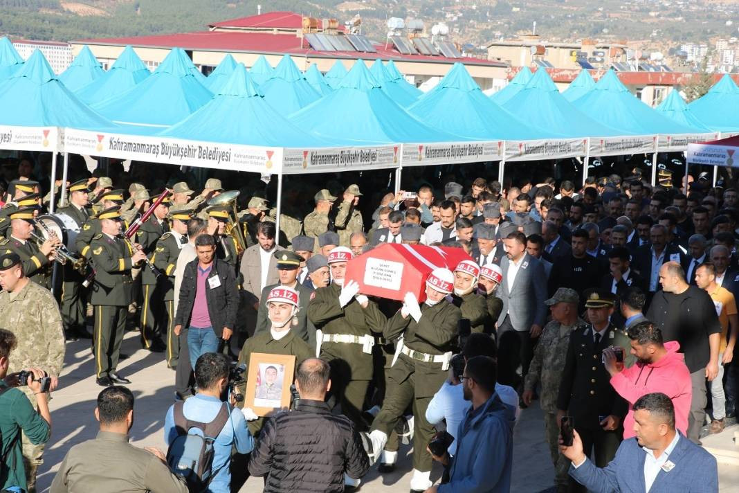 Şehit sözleşmeli onbaşı Alican Güneş’e son veda - Resim: 29